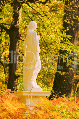 Woerlitzer Park Dianenstatue - English Grounds of Woerlitz Dianenstatue 01