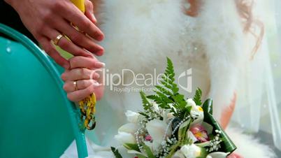 Wedding rings, Bouquet