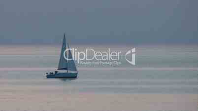 Segelboot auf dem Meer - Video - Sailing Boat