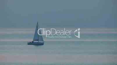 Segelboot auf dem Meer - Video - Sailing Ocean