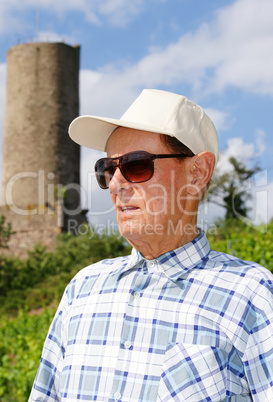 Senior on Tour - Senior in der Natur im Sommer