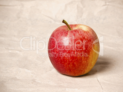 red apple