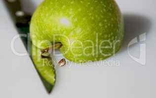 Half of green apple
