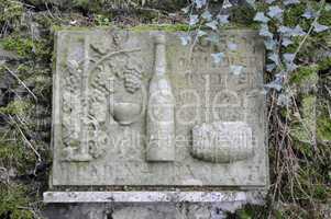 Tafel an einem Weinberg bei Traben-Trarbach