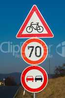 Verkehrszeichen Fahrradfahrer, 70, Überholverbot