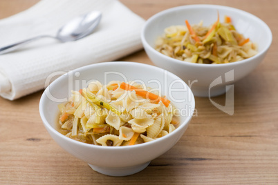 Nudelsuppe mit Gemüse - Noodle Soup with Vegetables