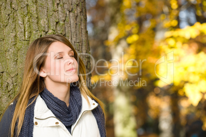 Autumn park - fashion model woman relax