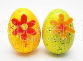 Zwei Ostereier mit Blumen - Happy Easter