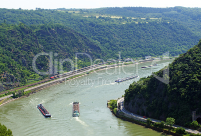 Der Rhein am Loreley Felsen