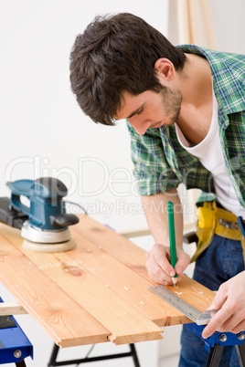 Home improvement - handyman prepare wooden floor