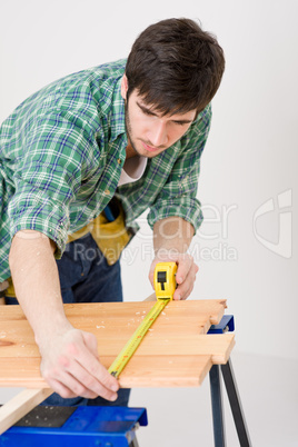 Home improvement - handyman prepare wooden floor