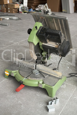 Frame cutter machine