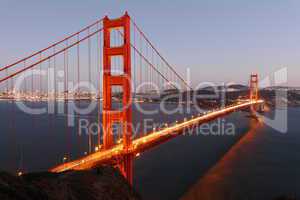 Golden Gate Bridge at night