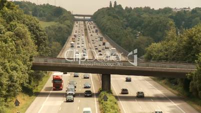 Autobahn, Verkehr