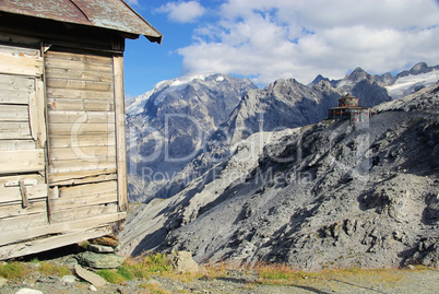 Stilfser Joch Tibet-Hütte - Stelvio Pass Tibet-Hut 02
