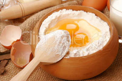 Mehl und Ei