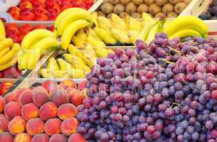 Obstmarkt - fruit market 01