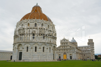 Am Dom zu Pisa Santa Maria Assunta, Toskana, Italien - At the cathedral of pisa (leaning tower) of pisa, tuscany, italy