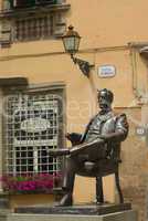 Statue von Giacomo Puccini in Lucca, Toskana, Italien - Statue of Giacomo Puccini in Lucca, Tuscany, Italy