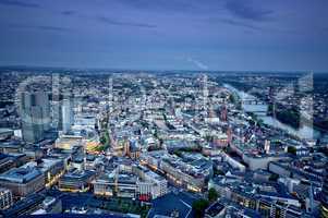 Frankfurt Panorama mit Bank Tower und Stadtübersicht