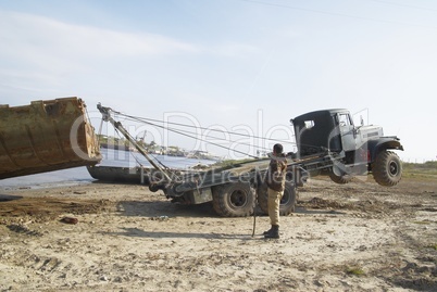 Disassembly of pontoon bridge