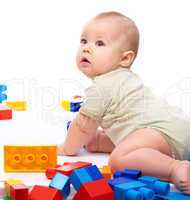 Little boy with building bricks