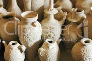 Pottery articles