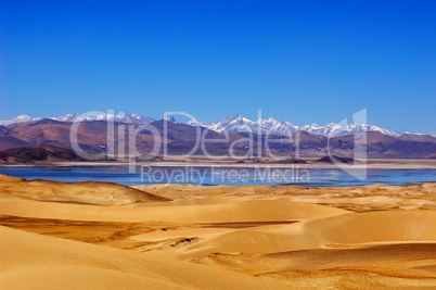 Landscape in the highlands of Tibet