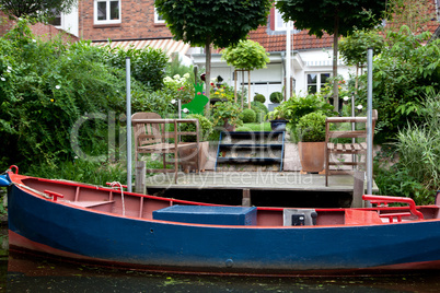 Boot liegt am Anlegesteg 778