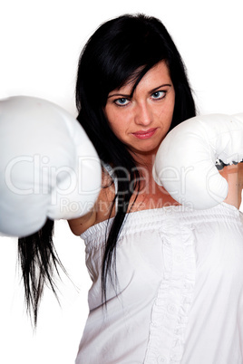 Junge Frau mit Boxhandschuhen 108