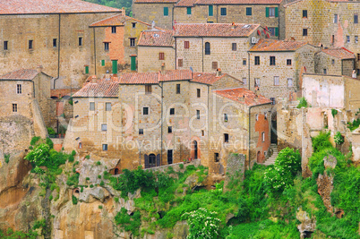 Sorano 08