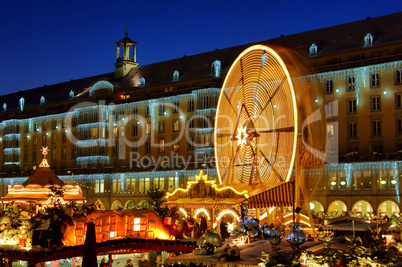 Dresden Weihnachtsmarkt - Dresden christmas market  12