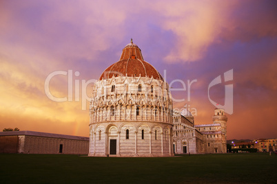 Sunset in Piazza dei Miracoli, Pisa