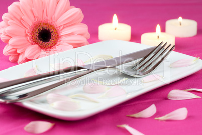 romantisches Tischgedeck in pink / romantic place setting in pin