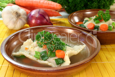 Maultaschensuppe