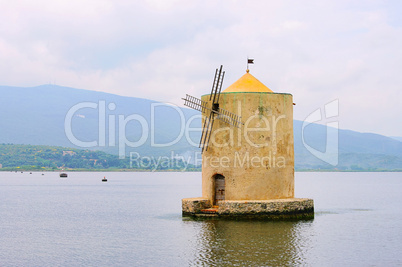 Orbetello Windmuehle - Orbetello windmill 01