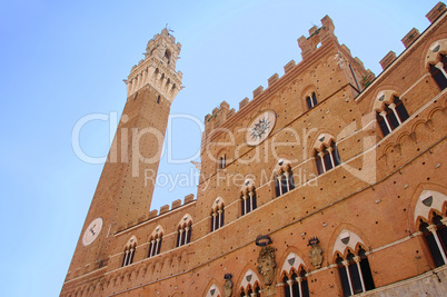 Siena Palazzo Pubblico 01