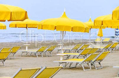 Sonnenschirm und Liegestuhl - sun umbrella and beach chair 04