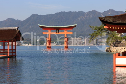 Torii at high tide