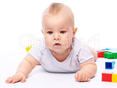 Little boy with building bricks