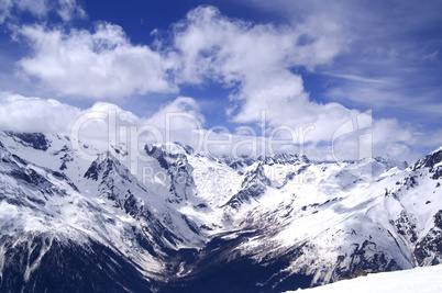 Mountains in cloud