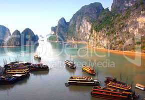 Panorama der Ha Long Bucht