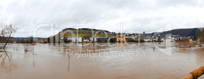 Hochwasser in Traben-Trarbach Panorama