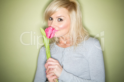 blonde with tulip