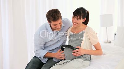 Schwangere mit ihrem Mann