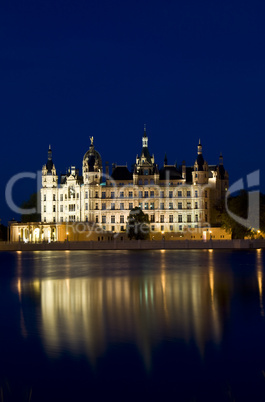 Schwerin at night