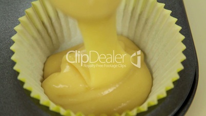 Filling Single Cup Cake