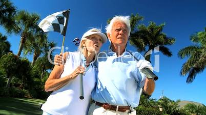 Senioren beim Golfen