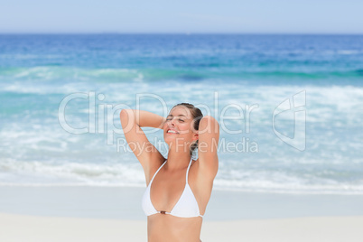Adorable  woman posing in front of the camera