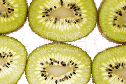 Close up of kiwi slices